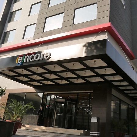 Ramada Encore Джаландхар Екстериор снимка