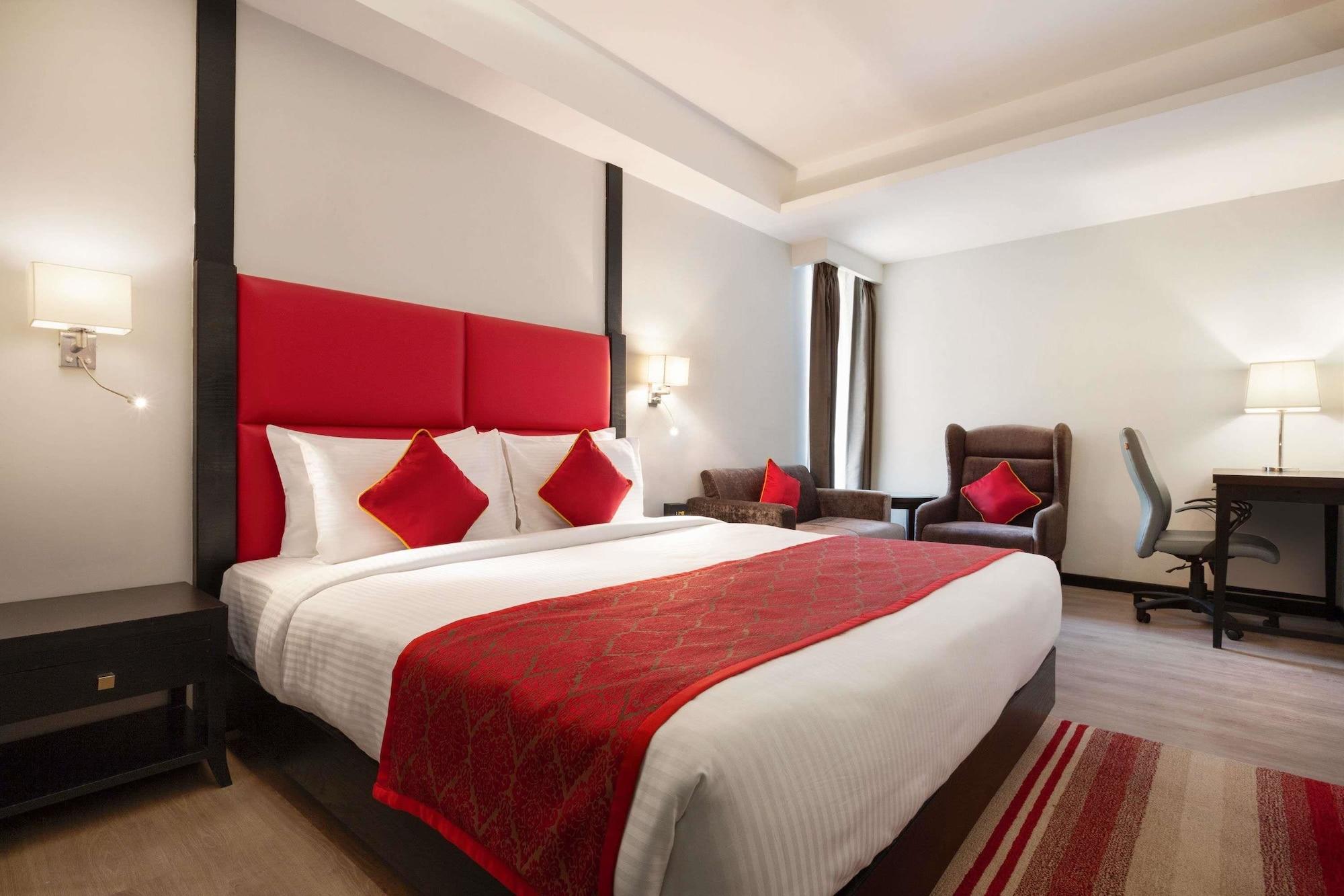 Ramada Encore Джаландхар Екстериор снимка